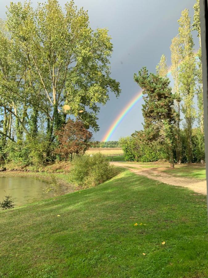 L'Etang Des 7 Hotel Le Controis-en-Sologne ภายนอก รูปภาพ